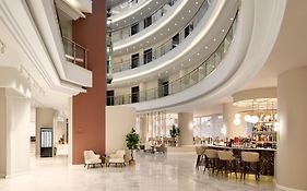 Ramada By Wyndham Bucharest Otopeni Airport